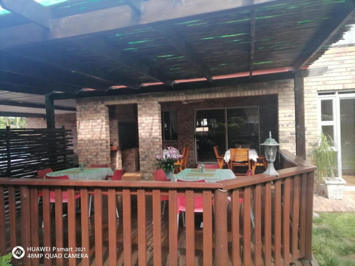 Duneside Guest House Richards Bay Dış mekan fotoğraf